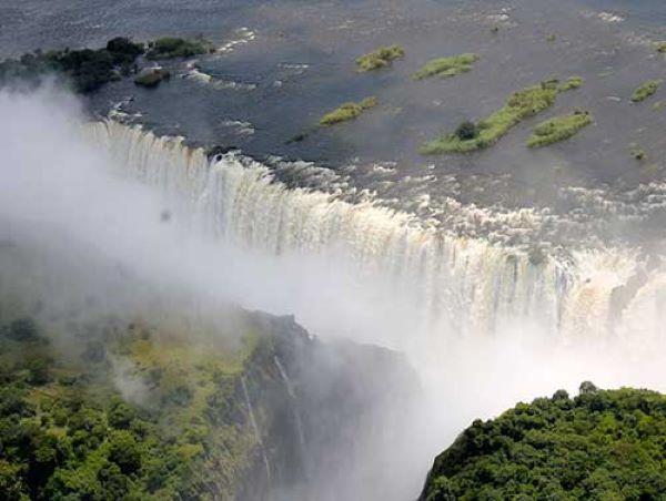Zimbabwe family safari