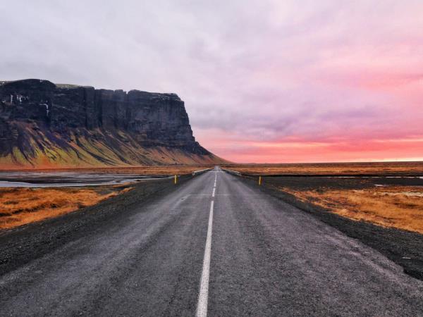 Iceland summer luxury vacation