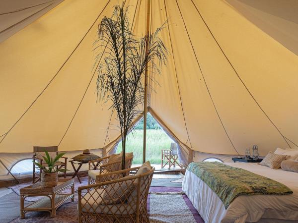 Botswana Delta and Kalahari Luxury safari for families