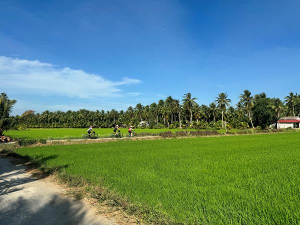Vietnam to Cambodia cycling holiday