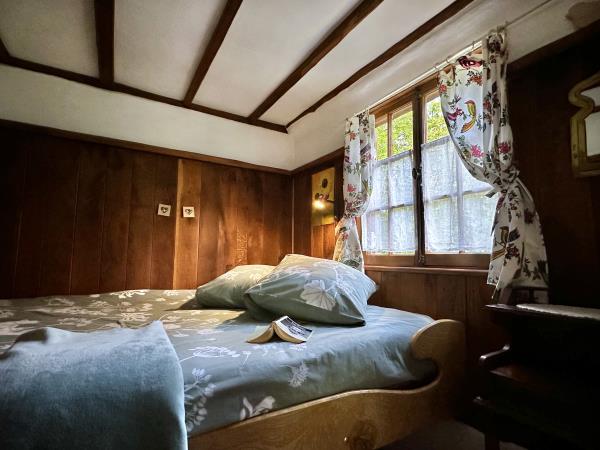 Dordogne self catering cabin sleeping 4
