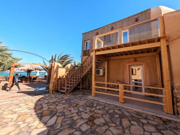 Family learn to scuba dive vacations, Egypt