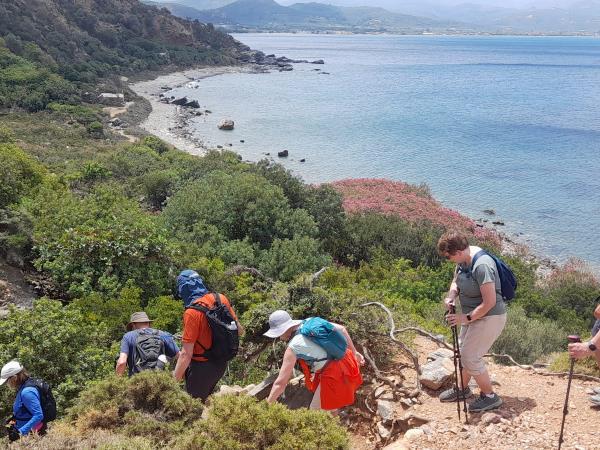 Walking and painting vacation in Crete