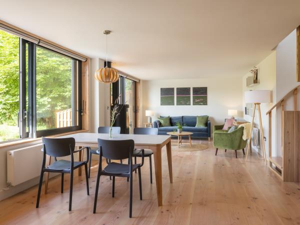 Luxury lodges in England, sleeps 2-5
