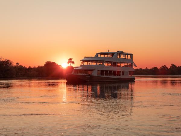 South Africa & Vic Falls active adventure