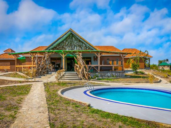 Uganda wildlife and conservation tour