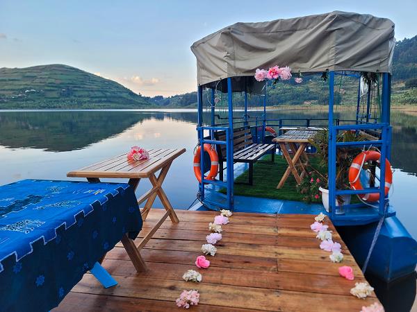 Uganda wildlife and conservation tour