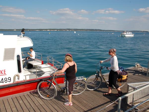 Arcachon Bay biking tour, France