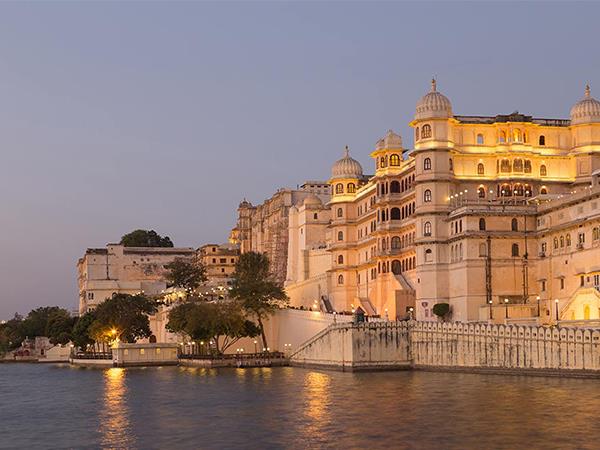 India luxury 16 day tour