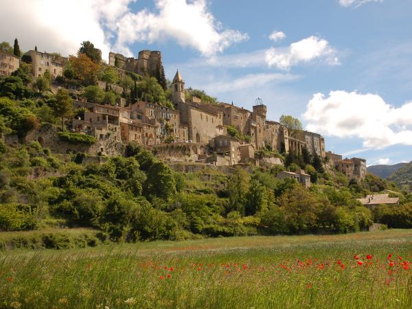 Provence walking and spa vacation, France