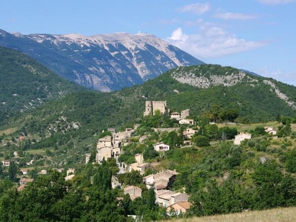 Provence walking and spa vacation, France