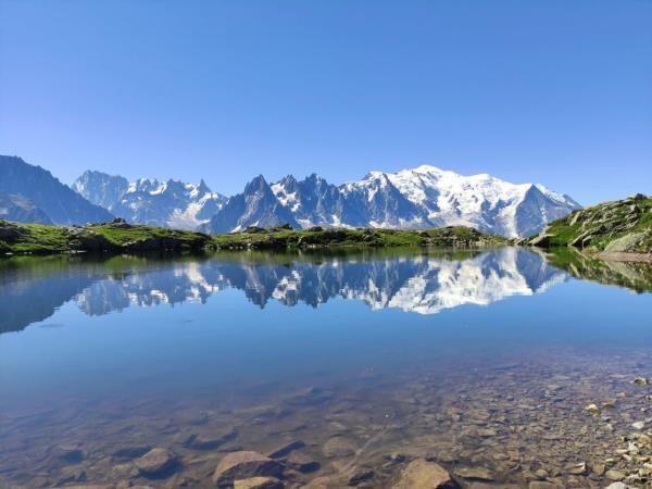 Tour du Mont Blanc hike in huts