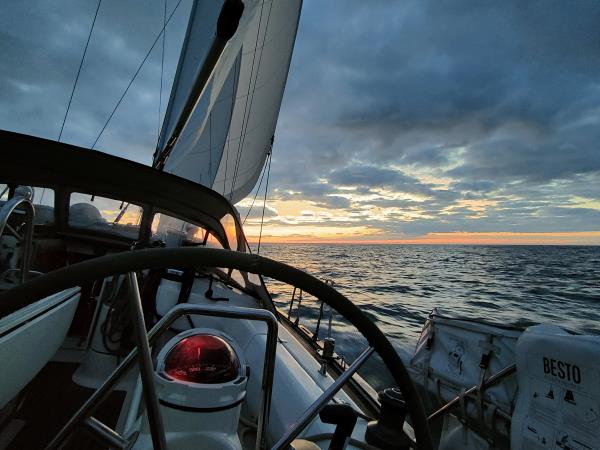 North Sea sailing course, mile builder