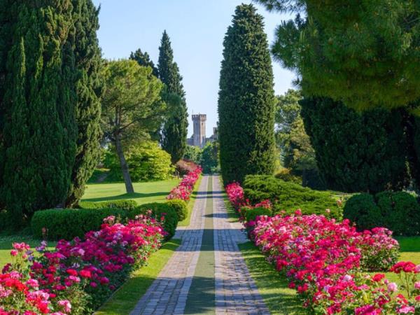 Cultural tour of Italy, Verona to Milan