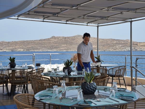 Naples to Malta small ship cruise, La Dolce Vita! 