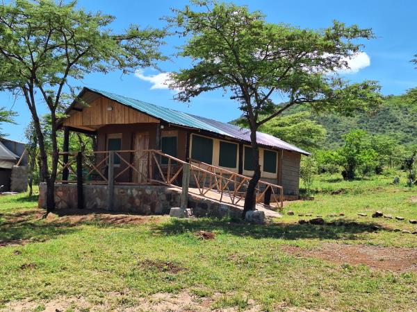 Maasai Mara safari camp in Kenya