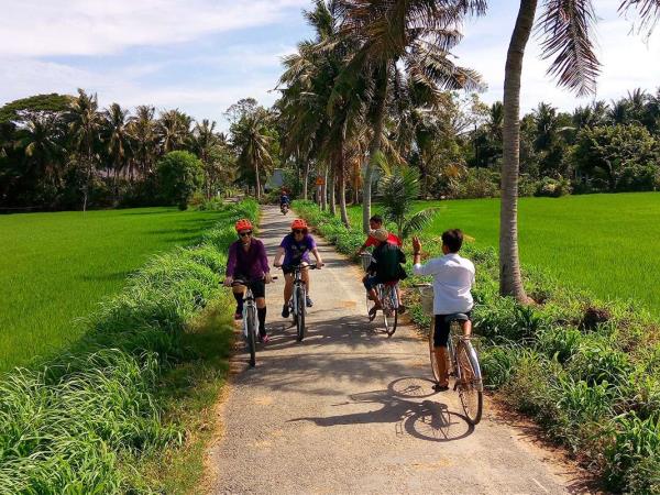 Mekong Delta cycling tours