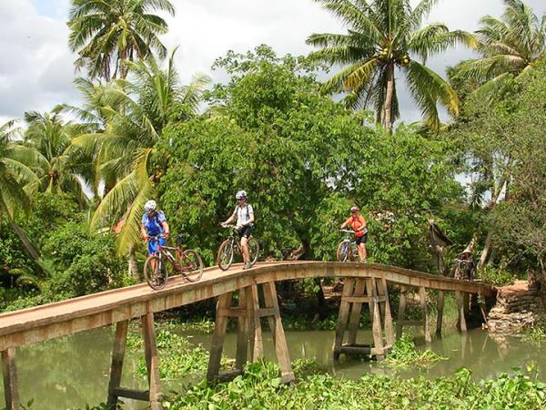 Mekong Delta cycling tours