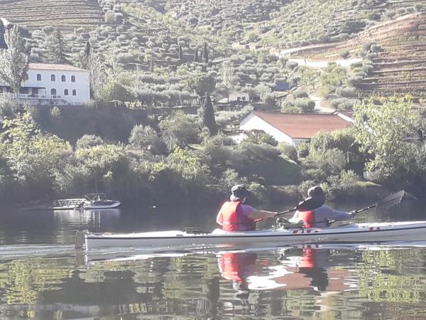Portugal kayaking vacation in the Douro wine region