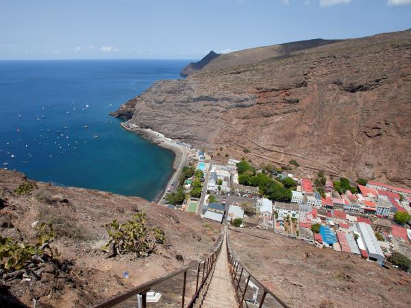 St Helena tour, small group