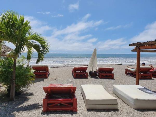 Costa Rica 14 day family vacation