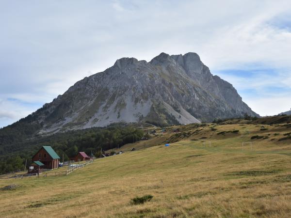 Montenegro hiking vacation