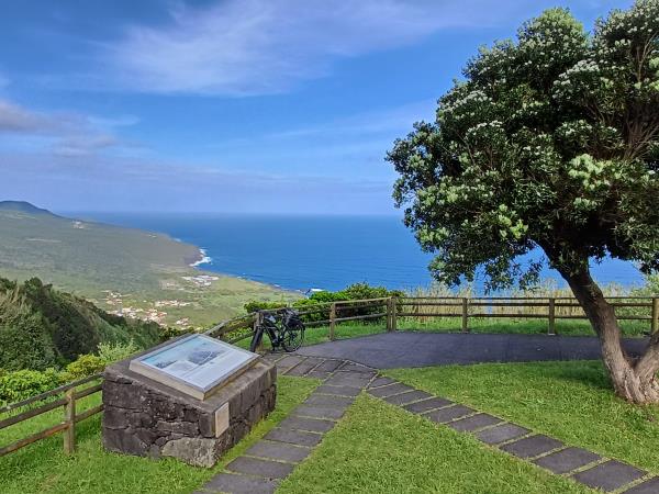 E-bike tour in Azores