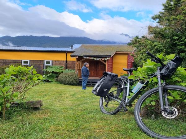 Self-guided cycling in Chile�s Lake District