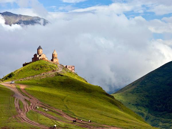 Azerbaijan, Georgia and Armenia tour, 3 weeks