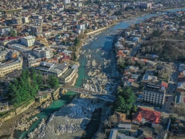 Azerbaijan, Georgia and Armenia tour, 3 weeks