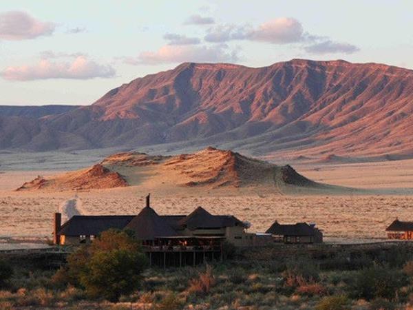 Namibia self drive tour, deserts and canyons