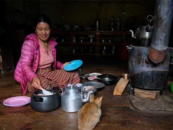 Bhutan culture & home stay tour