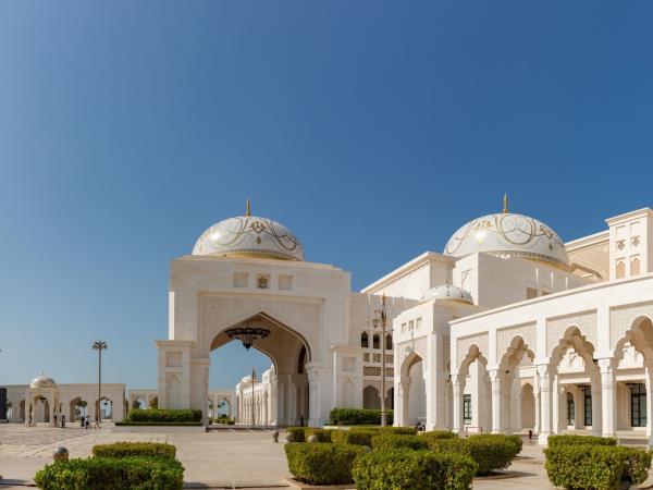 Dubai & Abu Dhabi vacation on a shoestring