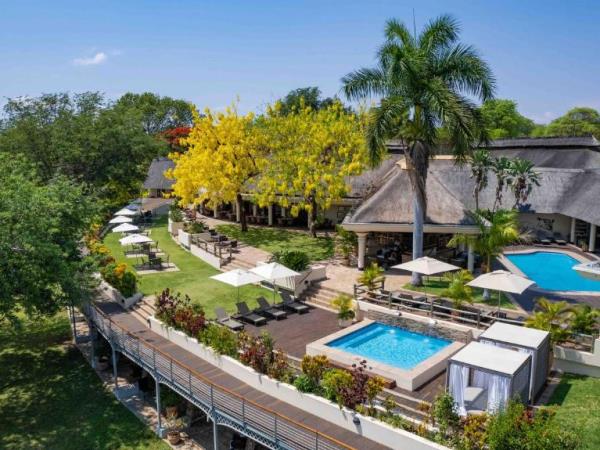 Botswana and Zimbabwe highlights tour