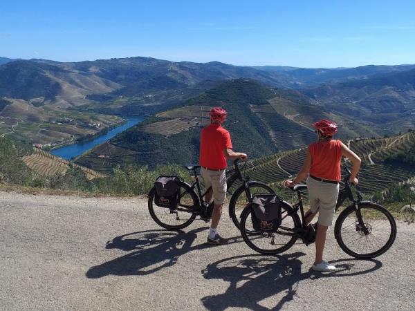 Douro Valley e-bike vacation, Portugal