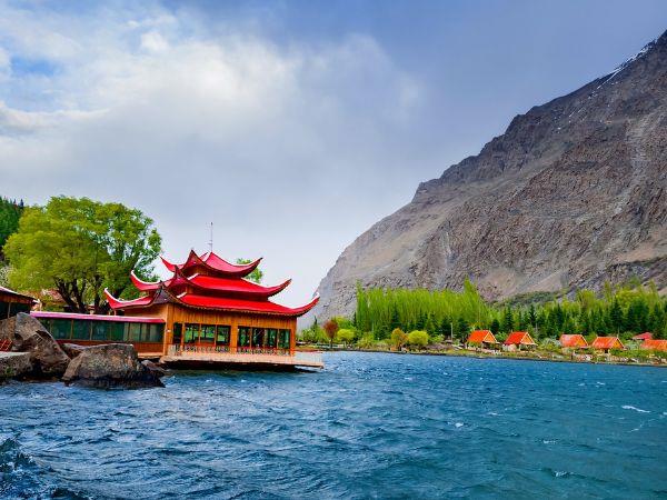 Pakistan architecture and history tour