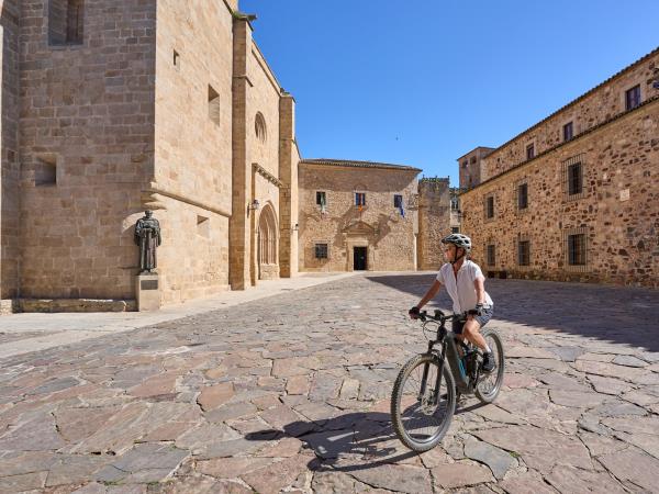 Extremadura cycling vacation, Spain