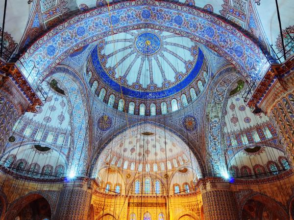 Istanbul to Hong Kong by train vacation