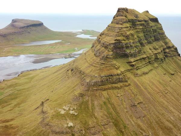 Iceland highland walking vacation, waterfalls & hot Springs