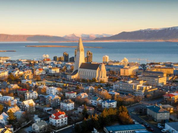 Iceland highland walking vacation, waterfalls & hot Springs