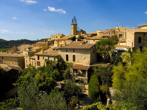 Upper Provence walking vacation in France