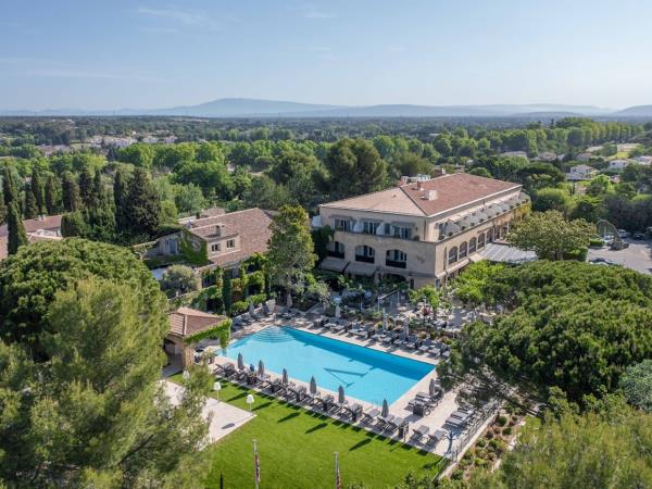 Provence luxury cycling holiday, France