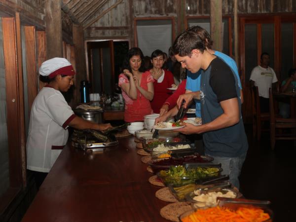 Madidi wildlife tour at Chalalan ecolodge, Bolivia
