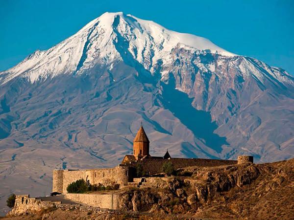 Azerbaijan, Georgia & Armenia tour, 20 days