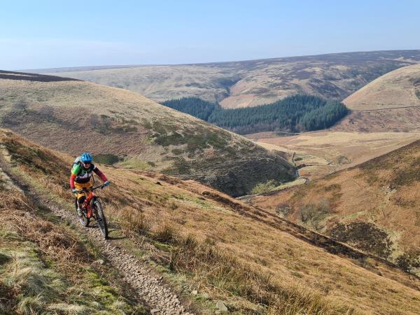 Peak District mountain biking vacation, England