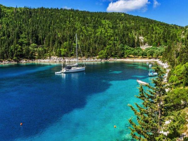 Lefkada, Ithaca & Kefalonia family vacation