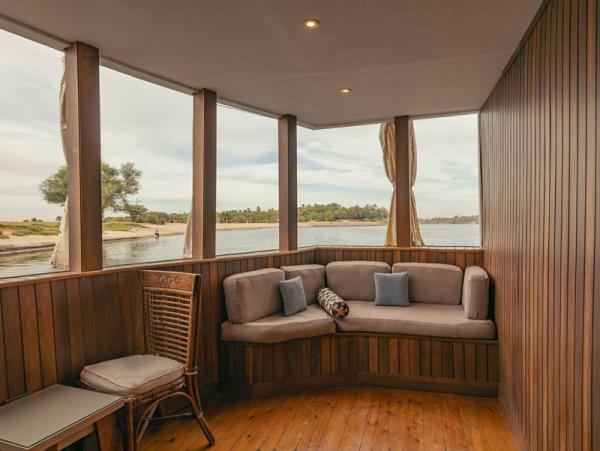 Luxury Nile cruise vacation & Cairo