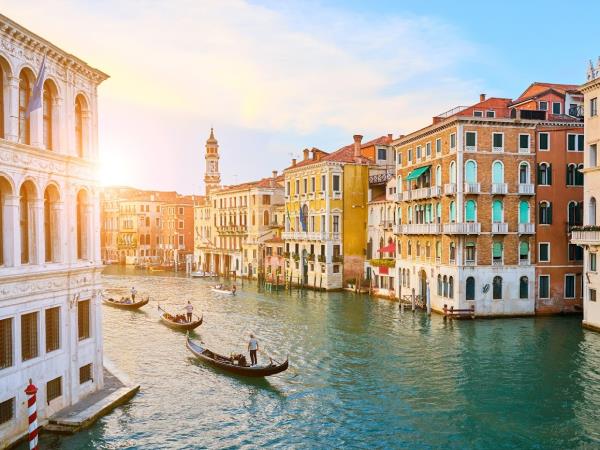 Venice to Florence cycling vacation, Italy