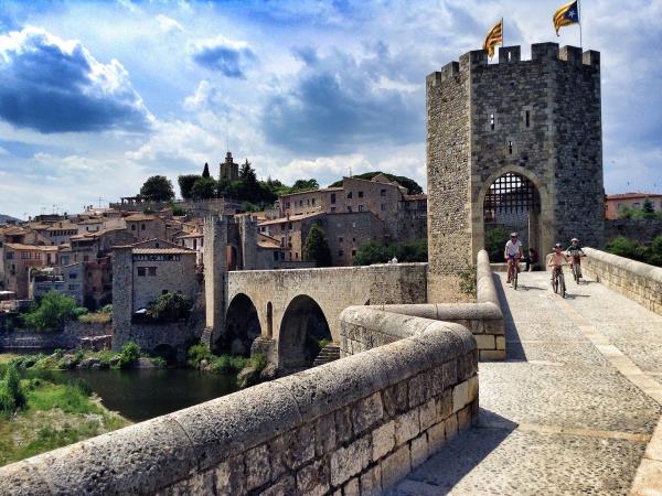 Art therapy retreat in Spain