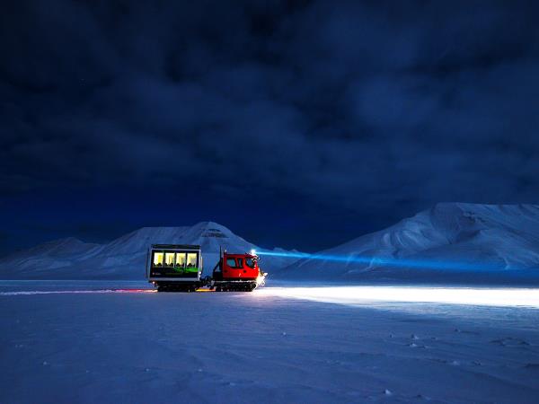 Polar Nights and Northern Lights in Spitsbergen vacation
